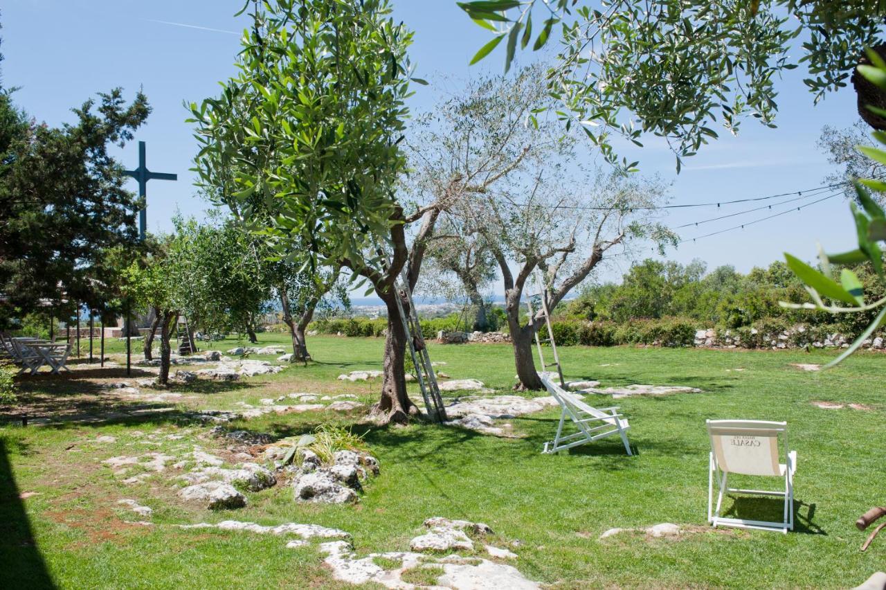 Badia del Casale Bed & Breakfast Ugento Bagian luar foto