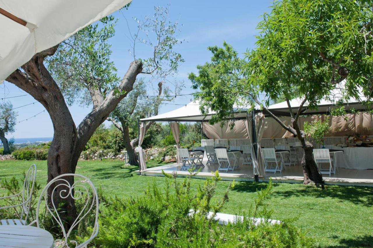 Badia del Casale Bed & Breakfast Ugento Bagian luar foto