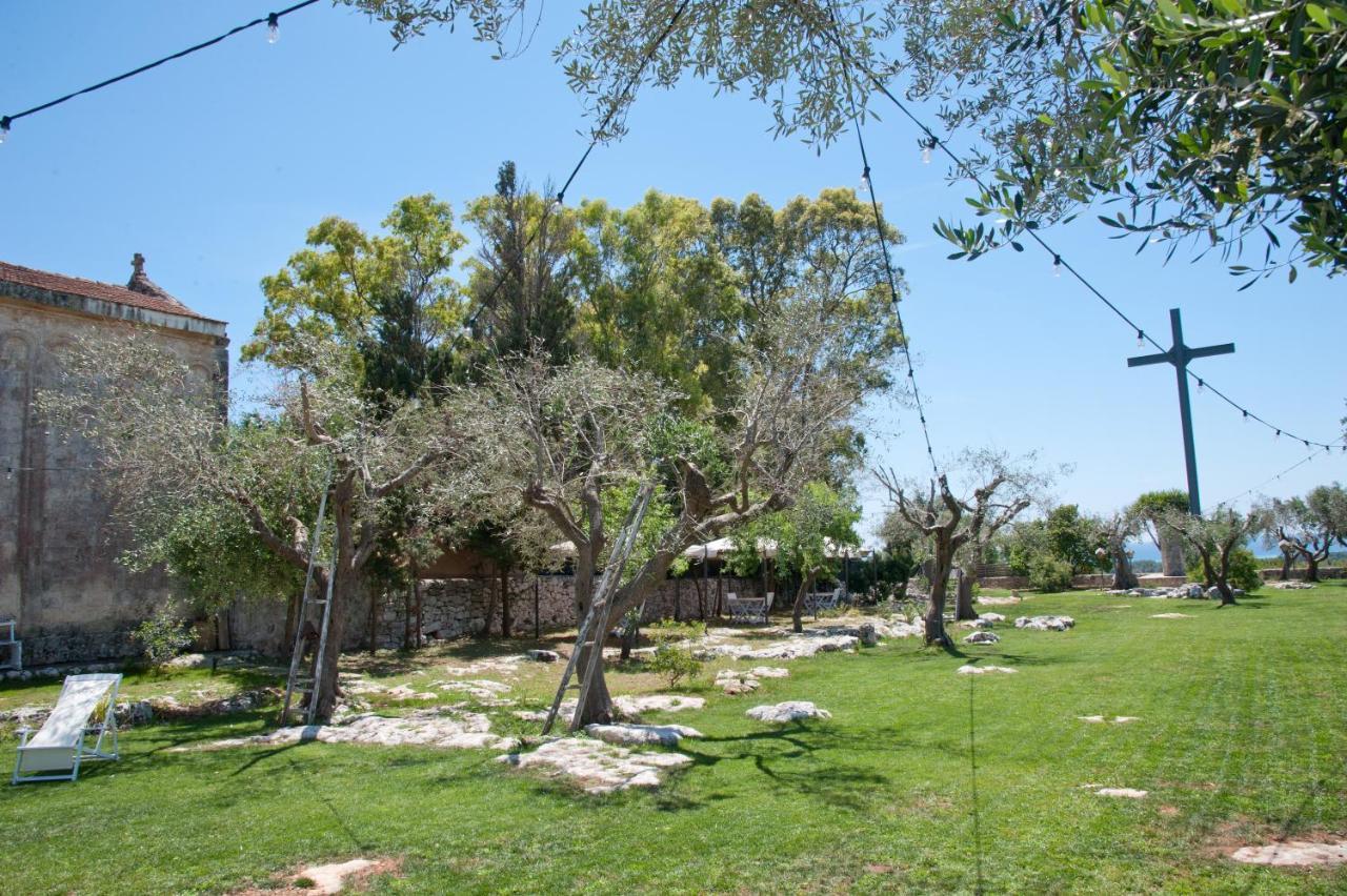 Badia del Casale Bed & Breakfast Ugento Bagian luar foto