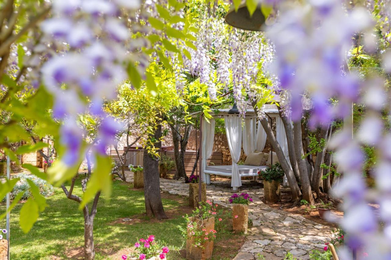 Badia del Casale Bed & Breakfast Ugento Bagian luar foto