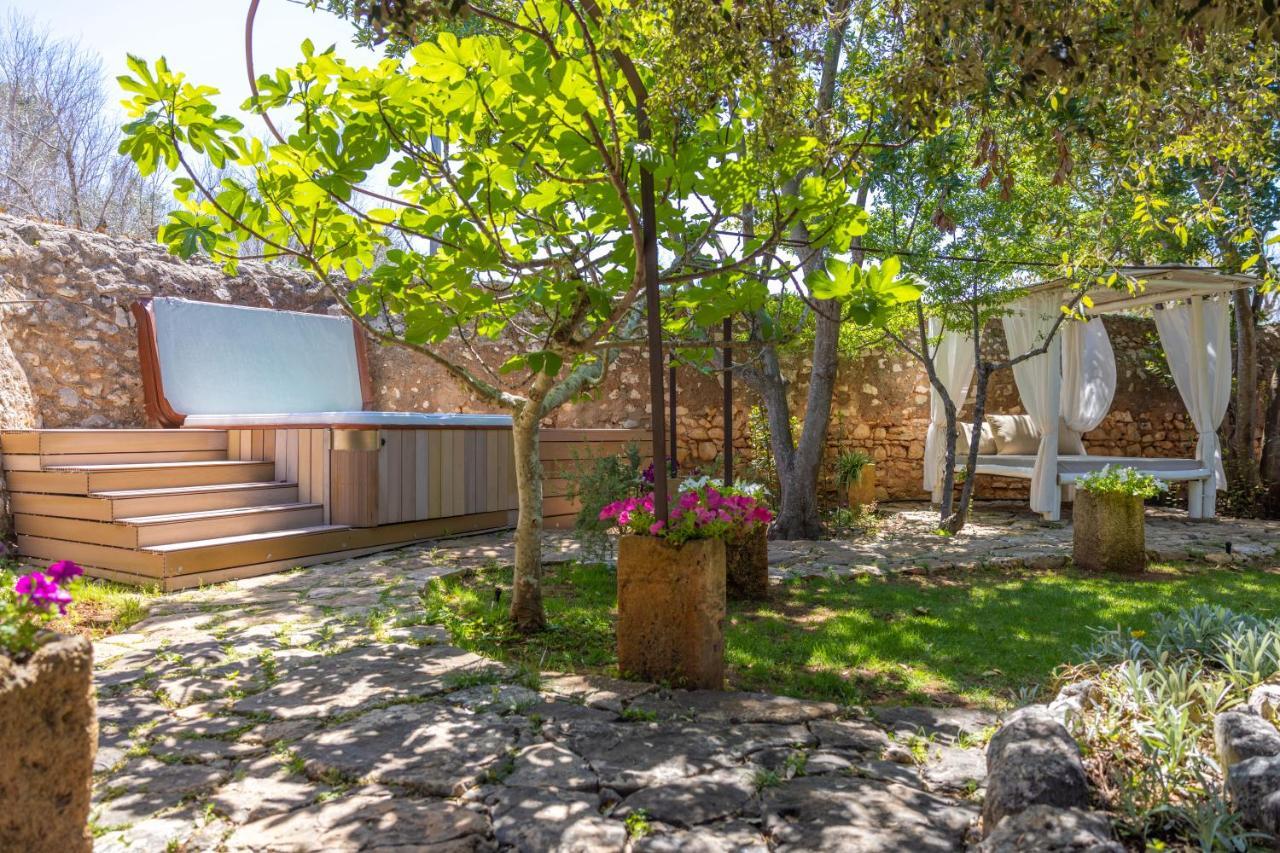 Badia del Casale Bed & Breakfast Ugento Bagian luar foto