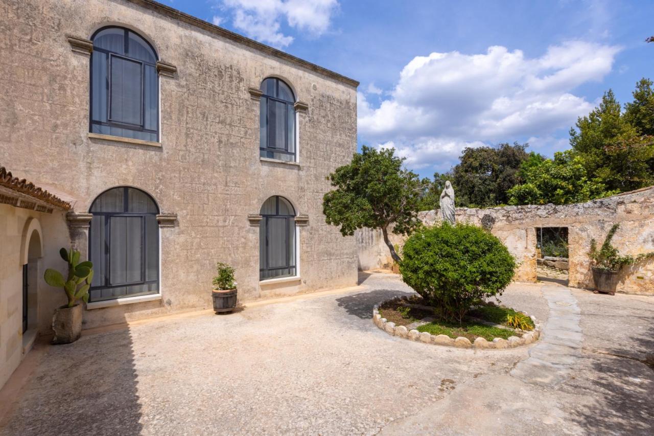Badia del Casale Bed & Breakfast Ugento Bagian luar foto