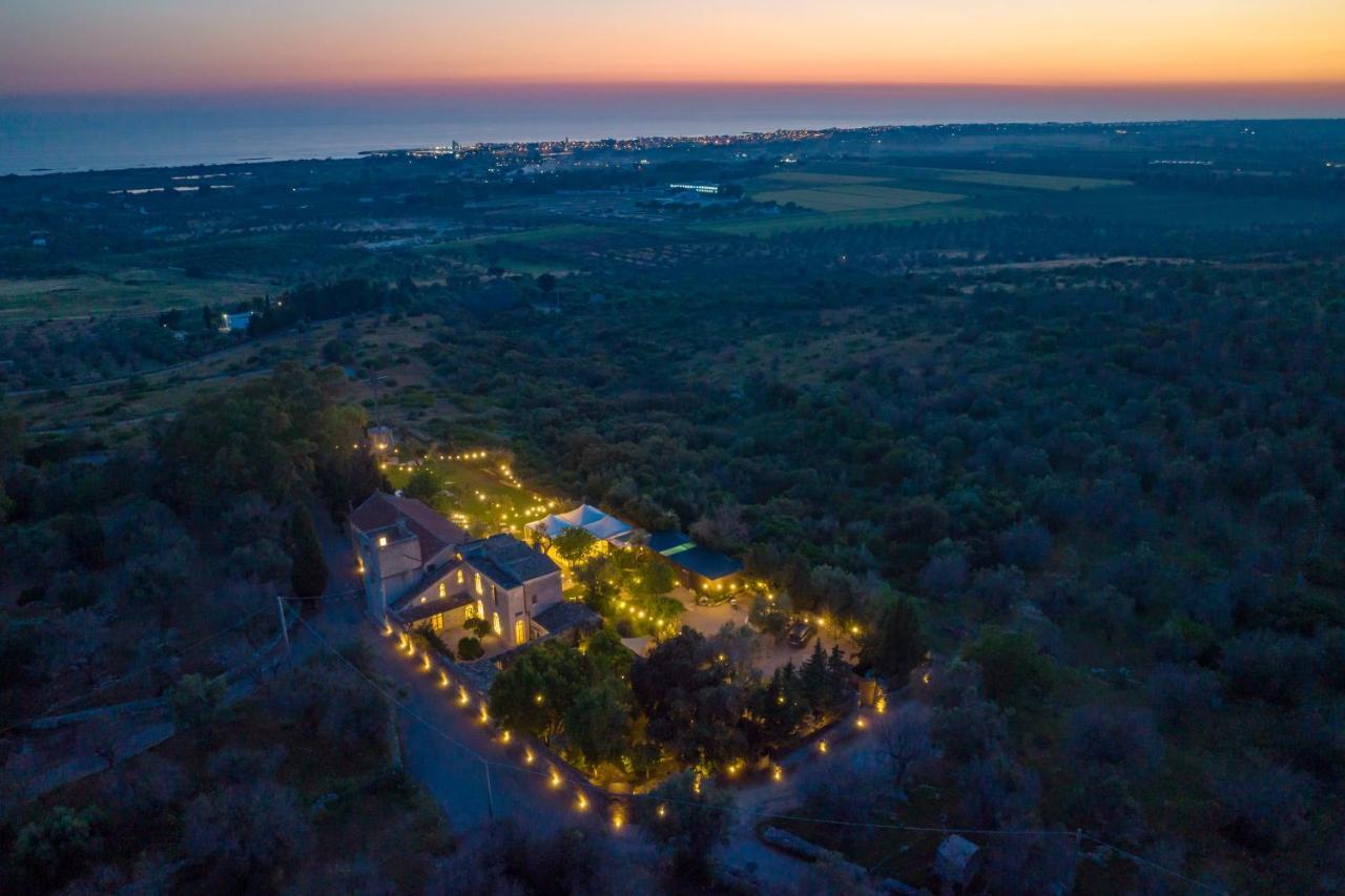 Badia del Casale Bed & Breakfast Ugento Bagian luar foto