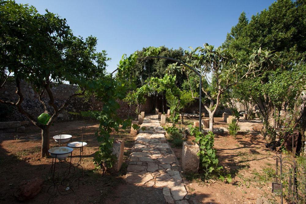 Badia del Casale Bed & Breakfast Ugento Bagian luar foto