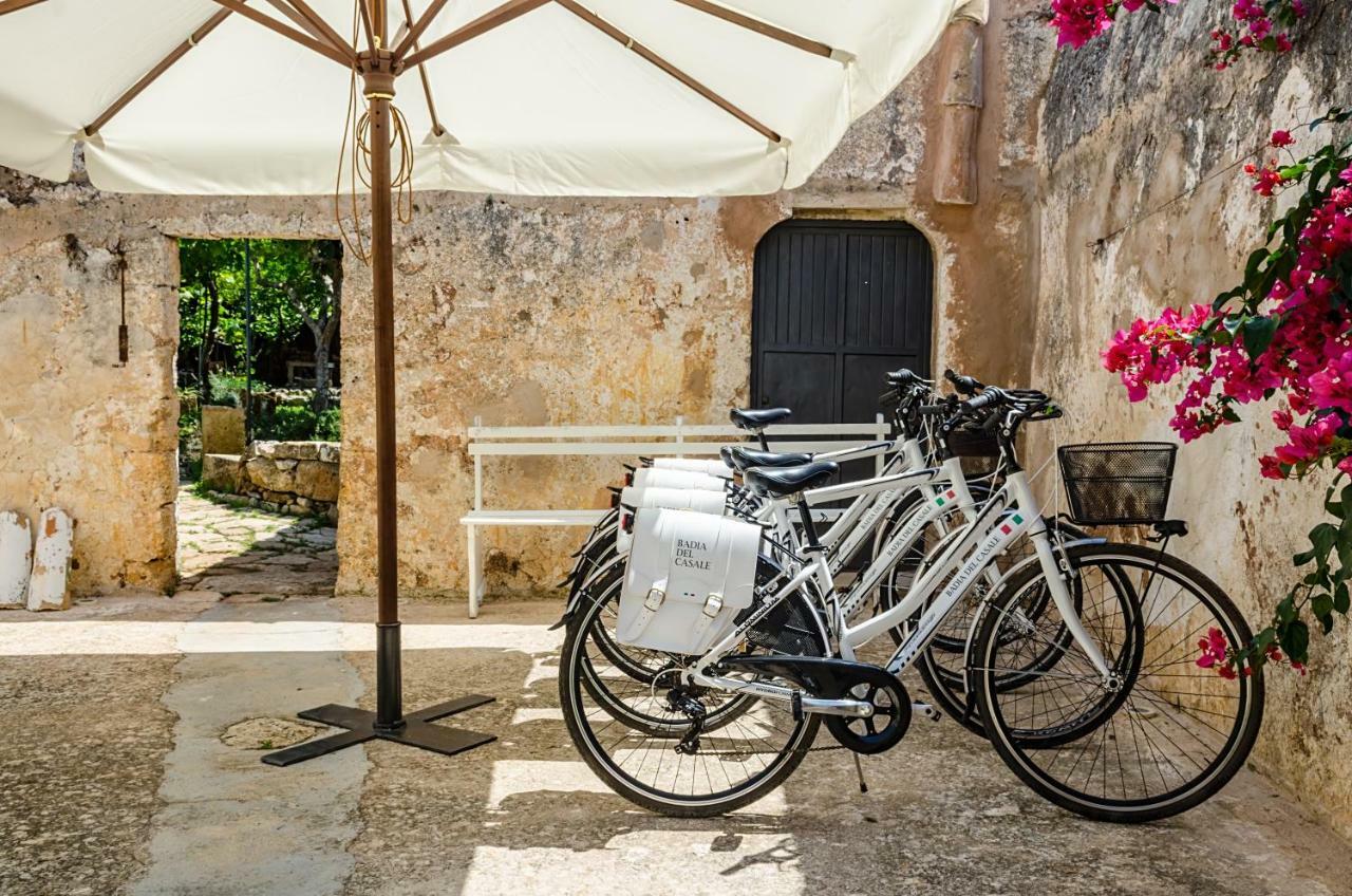 Badia del Casale Bed & Breakfast Ugento Bagian luar foto